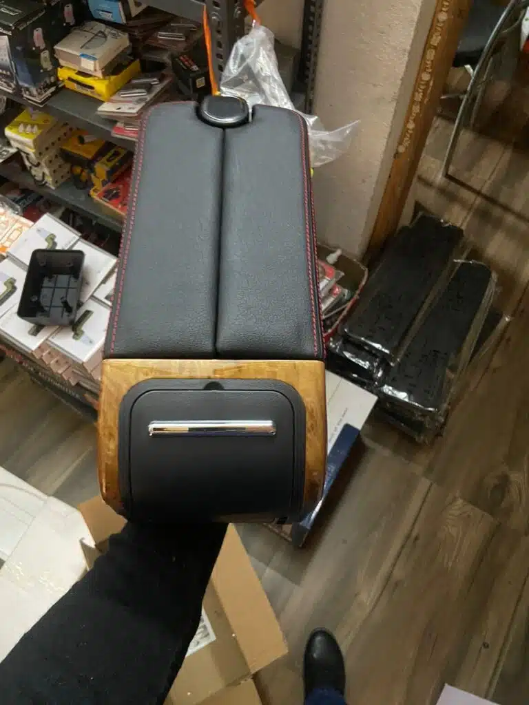 ⁦(كنسول)مسند ذراع تخزين السيارة⁩ - الصورة ⁦3⁩